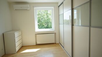 Pronájem bytu 4+kk v osobním vlastnictví 89 m², Praha 6 - Nebušice
