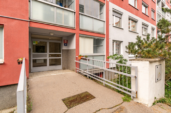 Prodej bytu 2+kk v osobním vlastnictví 54 m², Praha 9 - Střížkov