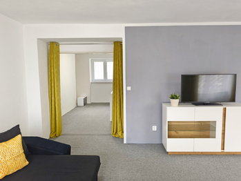 Pronájem kancelářských prostor 50 m², Neratovice