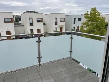 Pronájem bytu 1+kk v osobním vlastnictví 53 m², Praha 9 - Hostavice