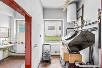 Prodej výrobních prostor 563 m², Sušice