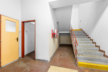 Prodej výrobních prostor 563 m², Sušice