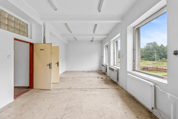 Prodej výrobních prostor 563 m², Sušice