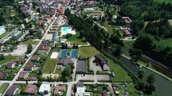 Prodej ubytovacího zařízení 1630 m², Hostinné
