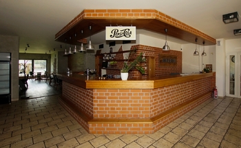 Prodej ubytovacího zařízení 1630 m², Hostinné