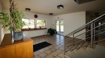 Prodej ubytovacího zařízení 1630 m², Hostinné