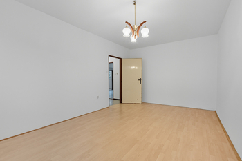 Prodej bytu 3+1 v družstevním vlastnictví 77 m², Praha 10 - Uhříněves