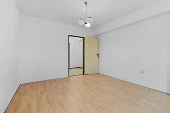 Prodej bytu 3+1 v družstevním vlastnictví 77 m², Praha 10 - Uhříněves