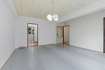 Prodej bytu 3+1 v družstevním vlastnictví 77 m², Praha 10 - Uhříněves