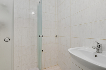 Prodej bytu 3+1 v družstevním vlastnictví 77 m², Praha 10 - Uhříněves