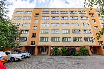 Prodej bytu 3+1 v družstevním vlastnictví 77 m², Praha 10 - Uhříněves
