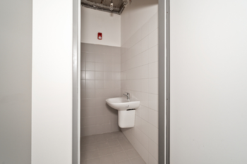 Pronájem komerčního prostoru 64 m², Milovice