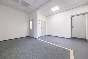 Pronájem obchodních prostor 121 m², Týnec nad Sázavou