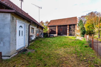 Prodej zemědělského objektu 160 m², Všechlapy