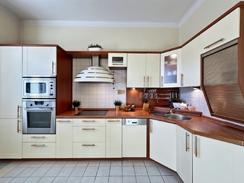 Prodej domu 358 m², České Budějovice