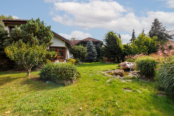 Prodej domu 500 m², Úhonice