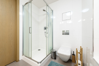 Prodej bytu 3+kk v osobním vlastnictví 104 m², Praha 7 - Holešovice