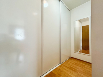 Pronájem bytu 2+kk v osobním vlastnictví 53 m², Praha 9 - Libeň