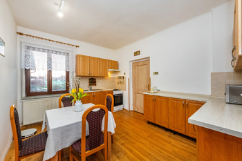 Prodej ubytovacího zařízení 309 m², Kněževes