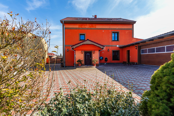Prodej ubytovacího zařízení 309 m², Kněževes