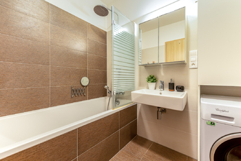 Prodej bytu 3+kk v osobním vlastnictví 98 m², Praha 10 - Malešice