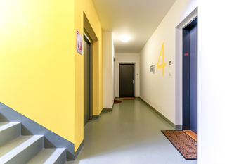 Prodej bytu 3+kk v osobním vlastnictví 98 m², Praha 10 - Malešice