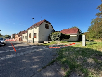 Prodej pozemku 2244 m², Třebenice