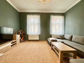 Byt 3+1 v 1. patře - Prodej nájemního domu 333 m², Hlinsko