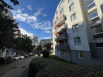 Pronájem bytu 2+kk v osobním vlastnictví 47 m², Praha 10 - Záběhlice