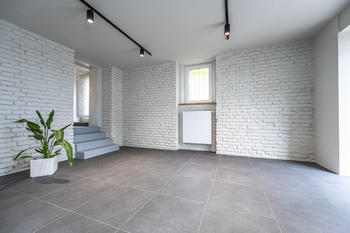 Pronájem kancelářských prostor 53 m², Praha 5 - Smíchov