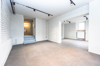 Pronájem kancelářských prostor 53 m², Praha 5 - Smíchov