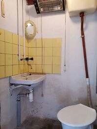 WC - Prodej chaty / chalupy 75 m², Sepekov