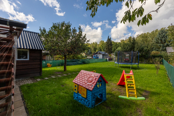 Prodej pozemku 350 m², Jenišov