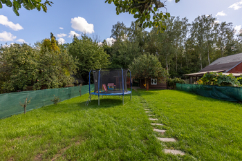 Prodej pozemku 350 m², Jenišov