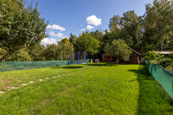 Prodej pozemku 350 m², Jenišov