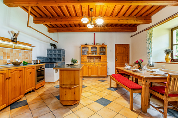 Prodej apartmánu 300 m², Kubova Huť