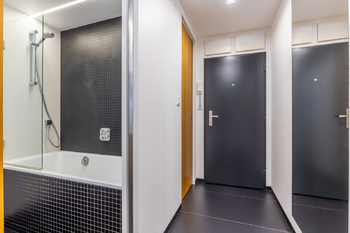 Prodej bytu 3+kk v osobním vlastnictví 66 m², Praha 6 - Ruzyně