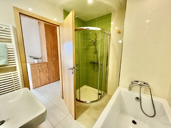 Pronájem bytu 3+kk v osobním vlastnictví 110 m², Praha 8 - Kobylisy