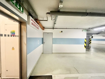 Pronájem bytu 3+kk v osobním vlastnictví 110 m², Praha 8 - Kobylisy