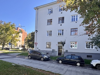 Pronájem bytu 1+kk v osobním vlastnictví 36 m², Znojmo