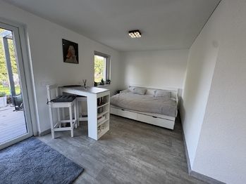 Ložnice - Prodej chaty / chalupy 37 m², Měrunice