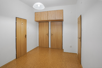 Prodej bytu 2+1 v osobním vlastnictví 72 m², Praha 8 - Libeň