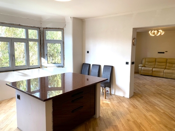 Prodej domu 170 m², Mimoň