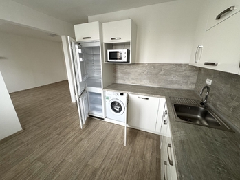 kuchyně - Prodej bytu 2+kk v osobním vlastnictví 58 m², Plzeň