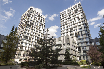 pohled na dům - Pronájem bytu 2+kk v osobním vlastnictví 66 m², Praha 3 - Žižkov