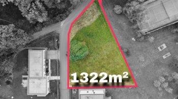 Prodej pozemku 1322 m², Březnice