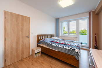 ložnice - Prodej bytu 3+kk v osobním vlastnictví 64 m², Kralupy nad Vltavou