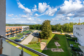 pohled z lodžie u ložnice - Prodej bytu 3+kk v osobním vlastnictví 64 m², Kralupy nad Vltavou