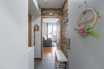vstup do bytu - Prodej bytu 3+kk v osobním vlastnictví 64 m², Kralupy nad Vltavou