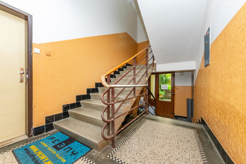 Prodej bytu 2+kk v osobním vlastnictví 52 m², Praha 4 - Michle
